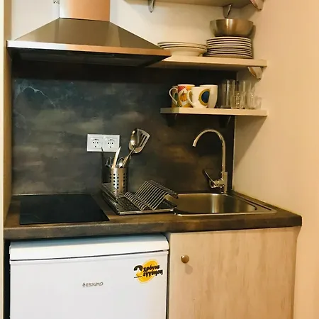 Campingplatz Poros Beach Camping- Studios Mikros Gialos