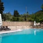 Camping Poros Beach Camping- Studios